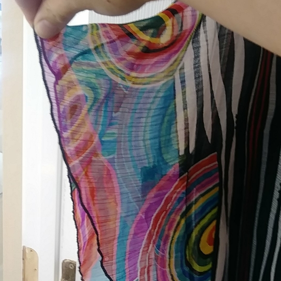 Blouse - Picture 3 of 6